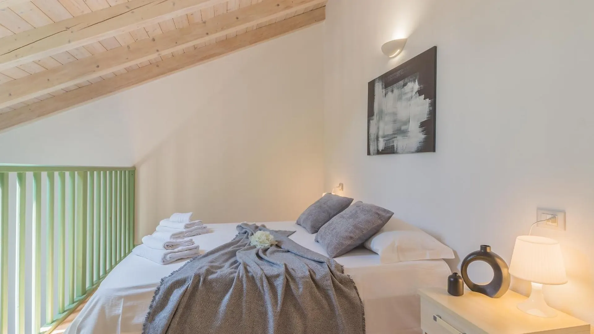 Monolocale Con Soppalco Brezza Del Lario By Varenna Holidays 0*, Ντέρβιο Ιταλία